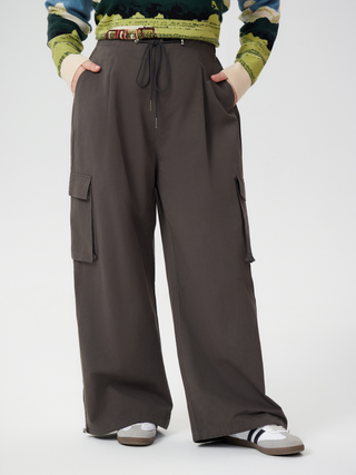 Mid Waist Pocket Wide Leg Cargo Jeans Curve & Plus