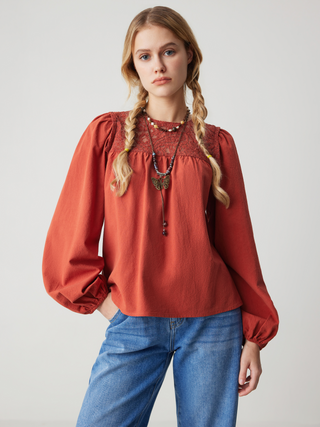 Round Neck Lace Long Sleeve Blouse