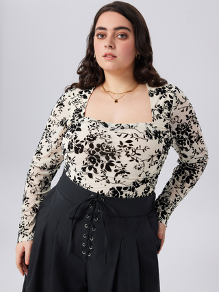 Jacquard Square Neck Ruched Floral Bodysuit Curve & Plus