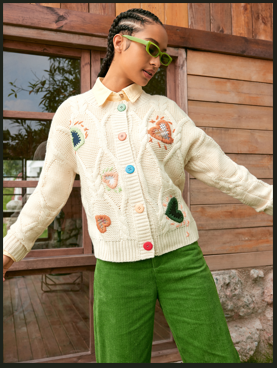 Round Neckline Heart Button Cardigan