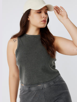 Round Neckline Crop Tank Top Curve & Plus
