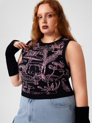 Round Neckline Mushroom Knitted Crop Tank Top Curve & Plus