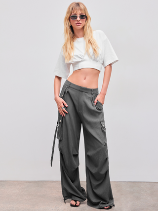 Mid Rise Solid Pocket Cargo Trousers